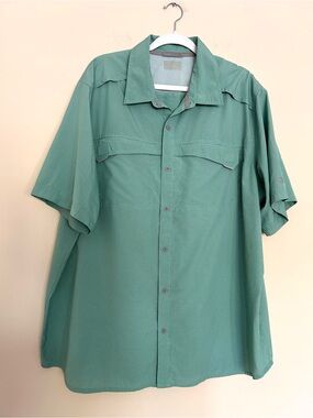 Guide Series Men's Casual Short-Sleeve Button-Down Shirt in Seafoam Green